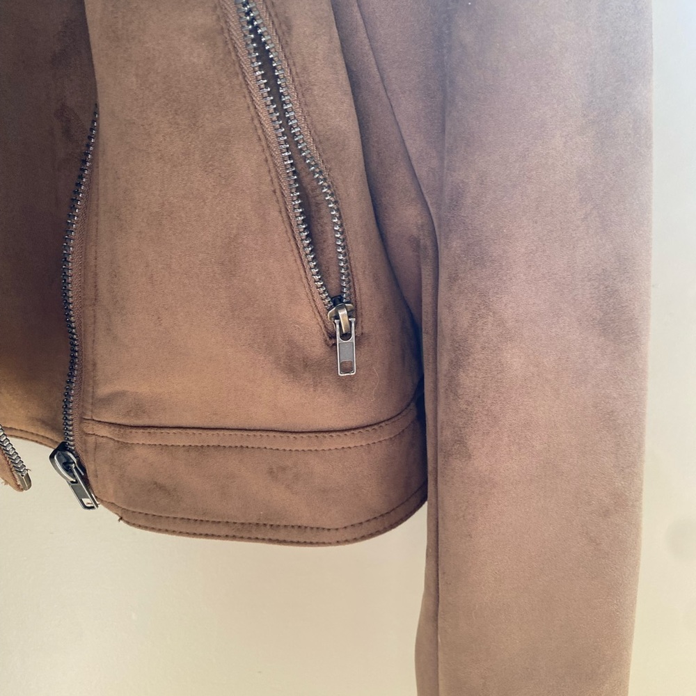 Suede cropped jacket - Picture 3 of 6